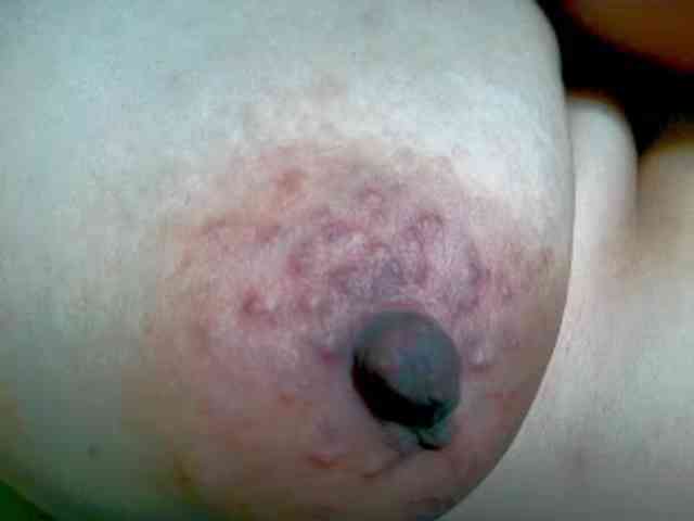 NaughtyWetPieXx webcam