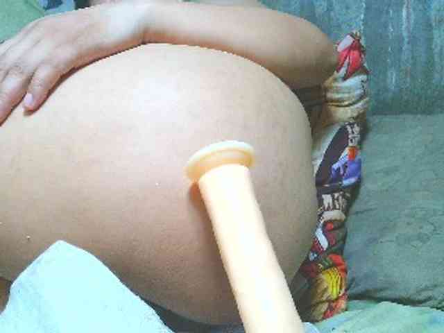 NaughtyWetPieXx webcam