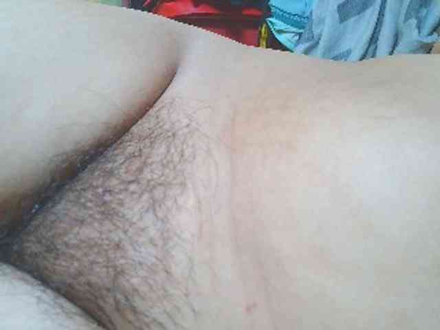 NaughtyWetPieXx webcam