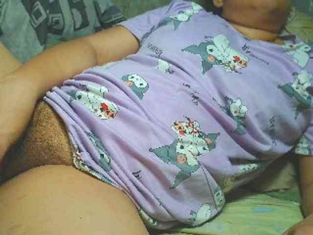 NaughtyWetPieXx webcam