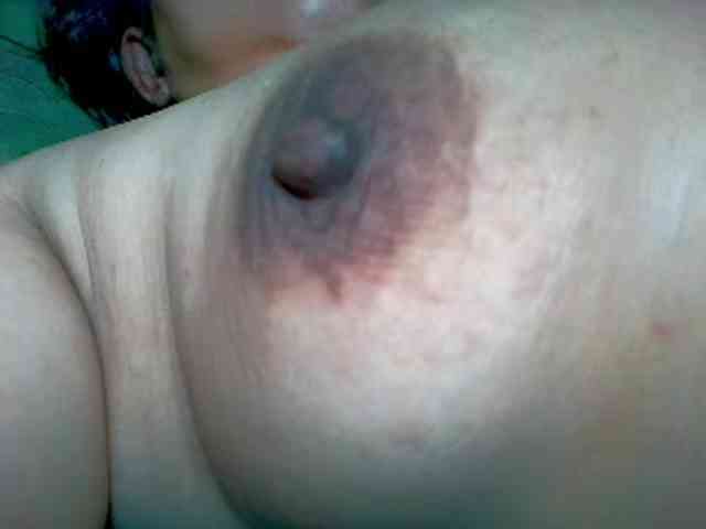 NaughtyWetPieXx webcam