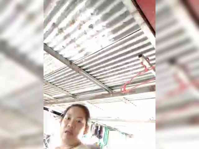 NaughtyWetPieXx webcam