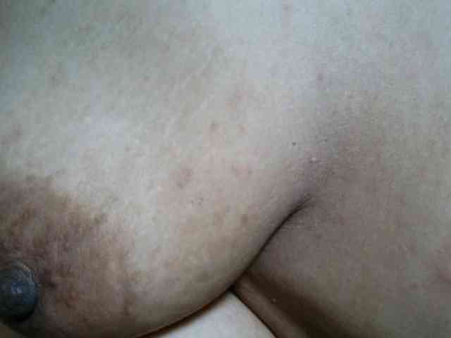 NaughtyWetPieXx webcam