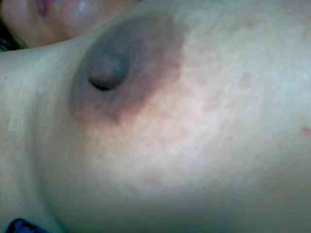 NaughtyWetPieXx webcam