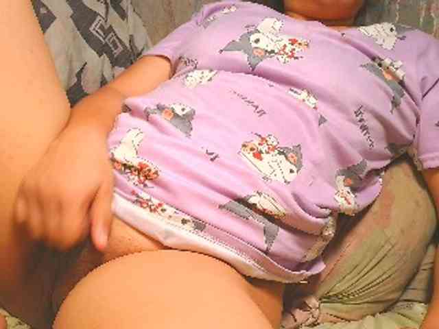 NaughtyWetPieXx webcam