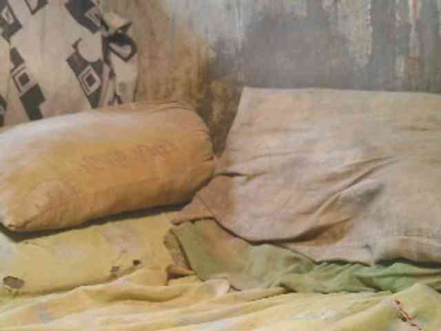 NaughtyWetPieXx webcam