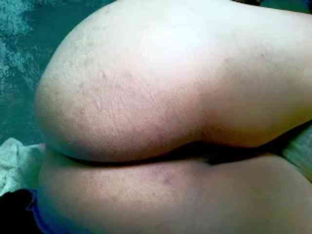 NaughtyWetPieXx webcam