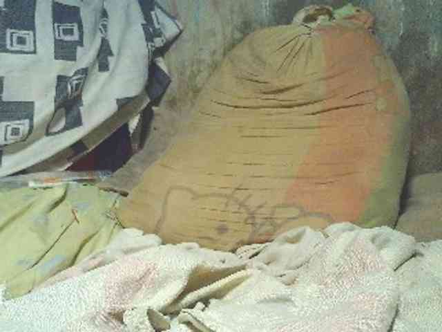 NaughtyWetPieXx webcam