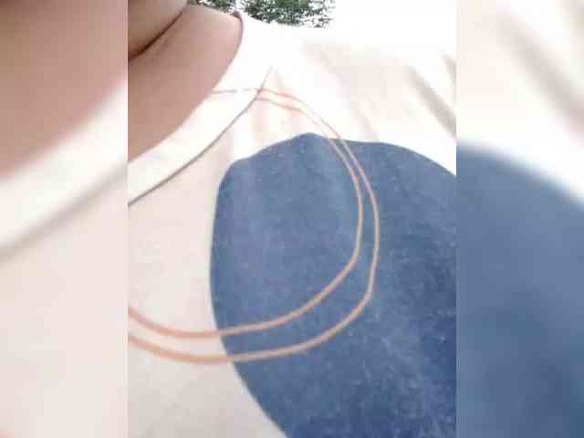 NaughtyWetPieXx webcam