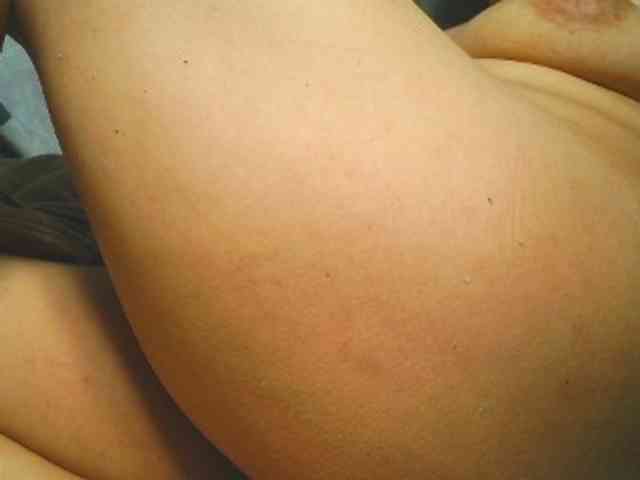 NaughtyWetPieXx webcam