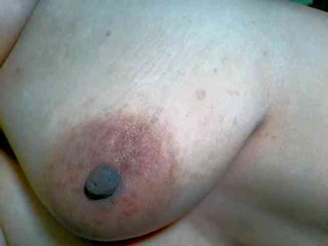 NaughtyWetPieXx webcam