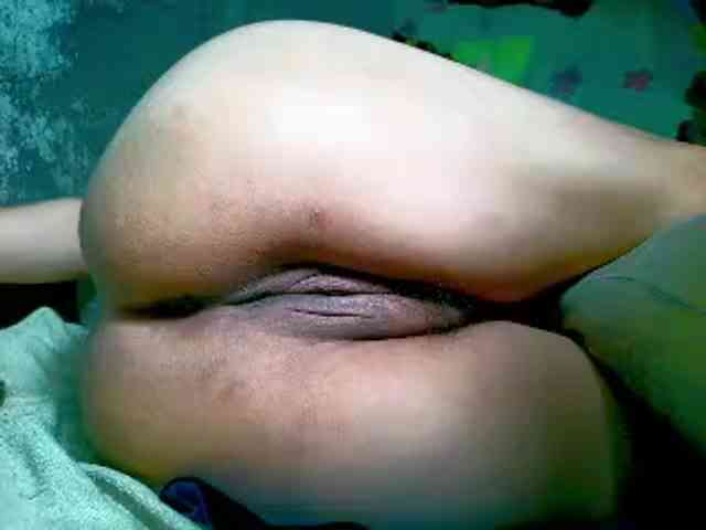 NaughtyWetPieXx webcam