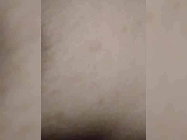 NaughtyWetPieXx webcam