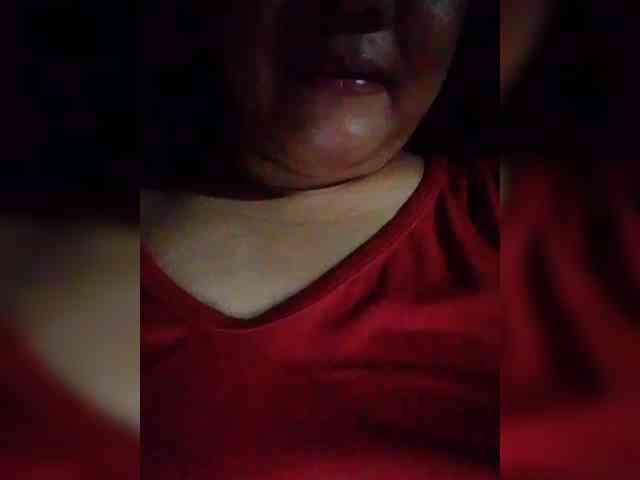 NaughtyWetPieXx NaughtyWetPieXx