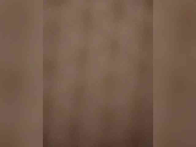 NaughtyWetPieXx webcam