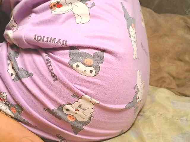 NaughtyWetPieXx webcam