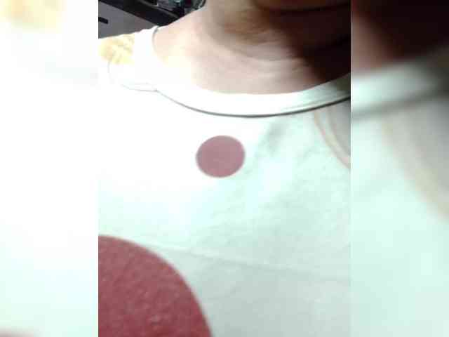 NaughtyWetPieXx webcam