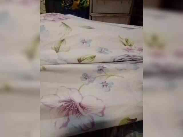 NaughtyWetPieXx webcam