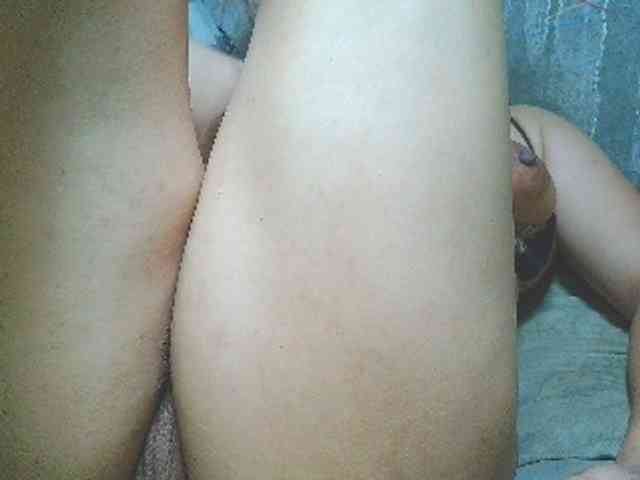 NaughtyWetPieXx webcam