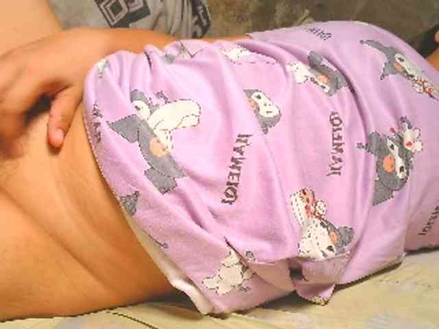 NaughtyWetPieXx webcam