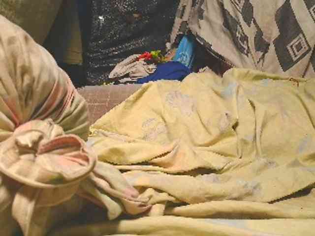 NaughtyWetPieXx webcam