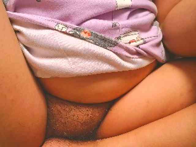 NaughtyWetPieXx webcam