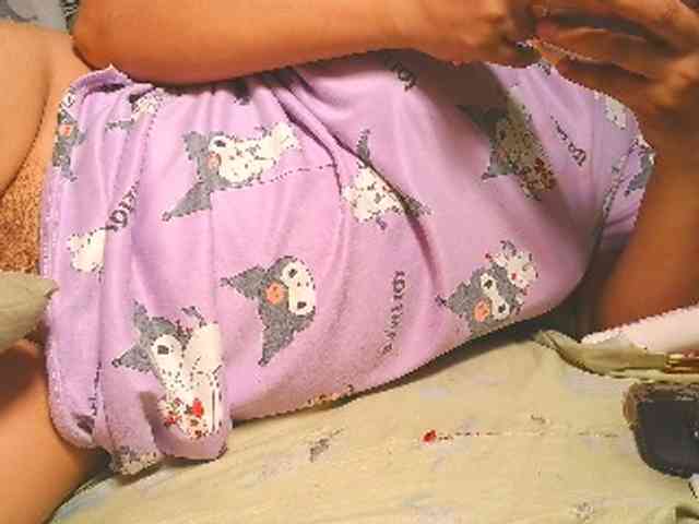 NaughtyWetPieXx webcam