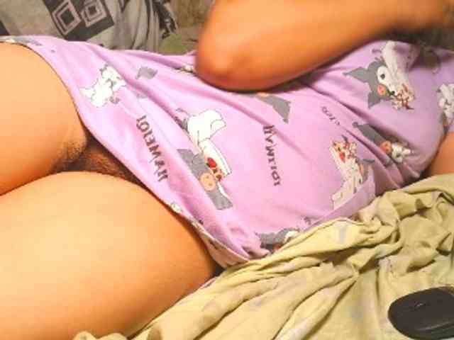 NaughtyWetPieXx webcam