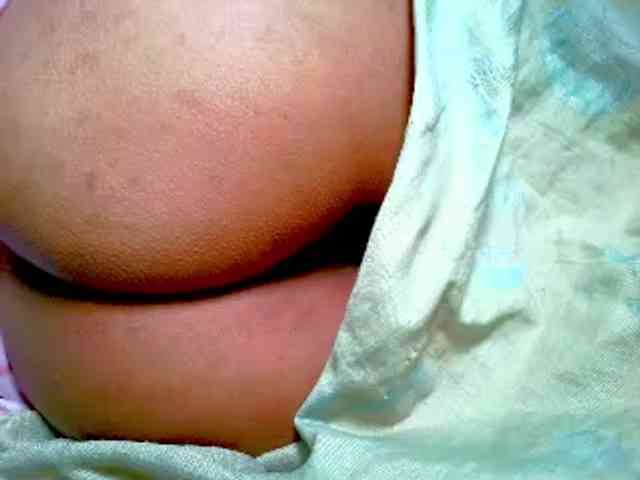 NaughtyWetPieXx NaughtyWetPieXx