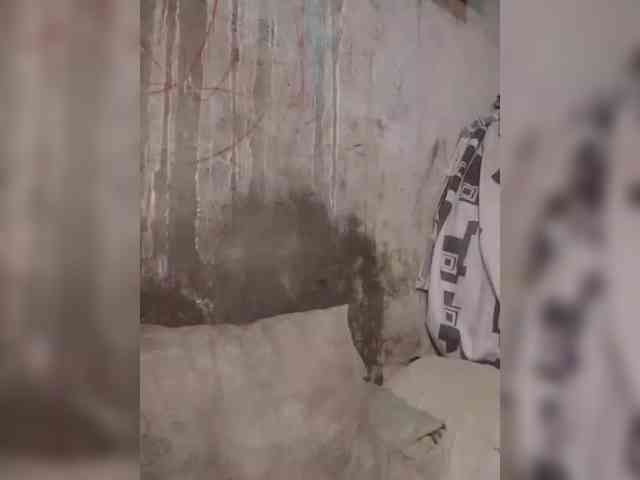 NaughtyWetPieXx webcam