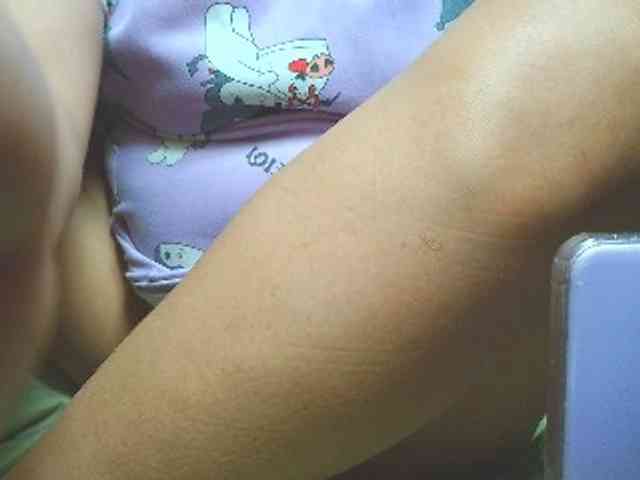 NaughtyWetPieXx webcam