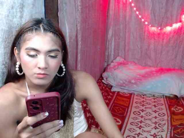 naughtykittykatx... Live Webcam on BongaCams