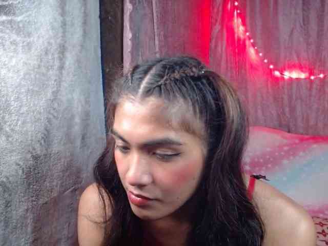 naughtykittykatx... Live Webcam on BongaCams