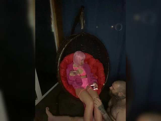 Watch YuGoVi, they want to masturbate for you YuGoVi from BongaCams