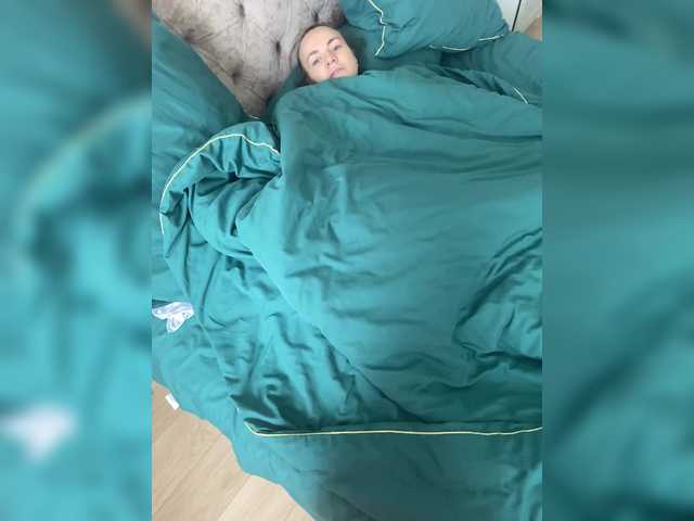 YuGoVi's BongaCams show and profile