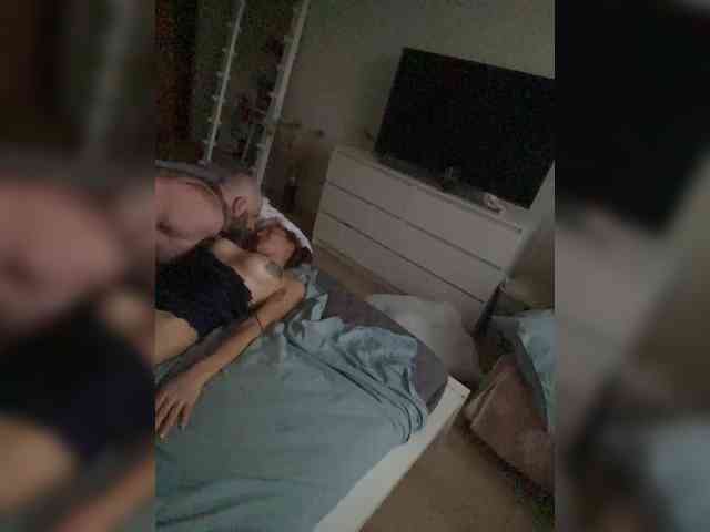 YuGoVi Live Webcam on BongaCams