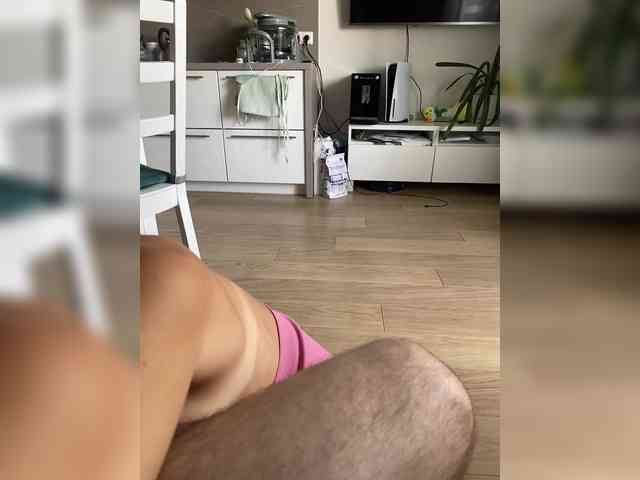 free adult chat YuGoVi