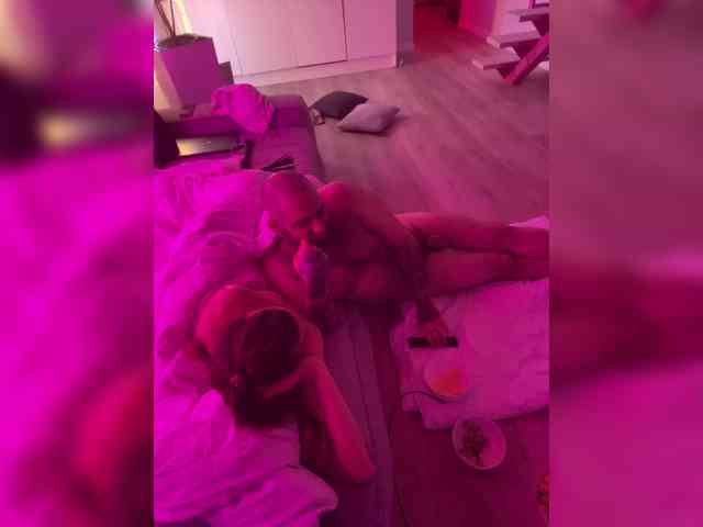 YuGoVi Live Webcam on BongaCams