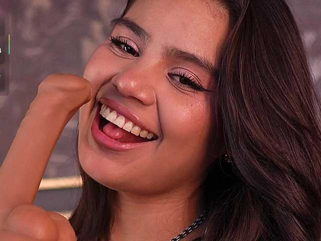 IvyEllis's BongaCams show and profile