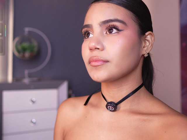 IvyEllis's BongaCams show and profile