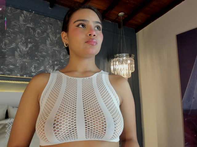 IvyEllis's BongaCams show and profile
