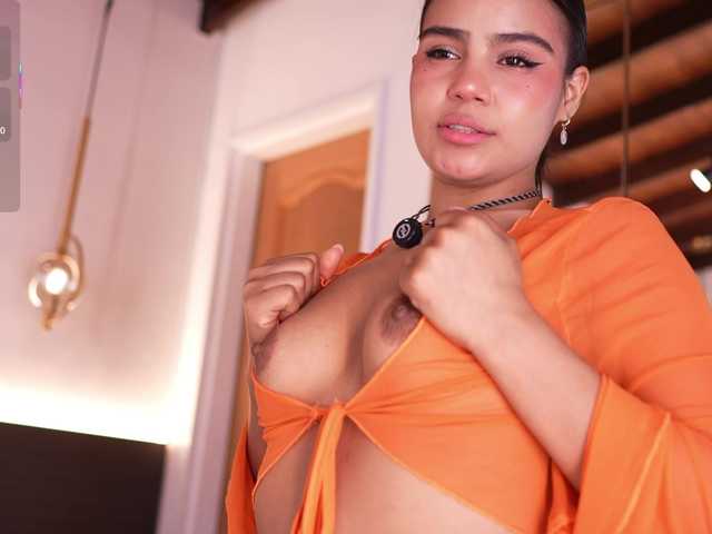 IvyEllis's BongaCams show and profile