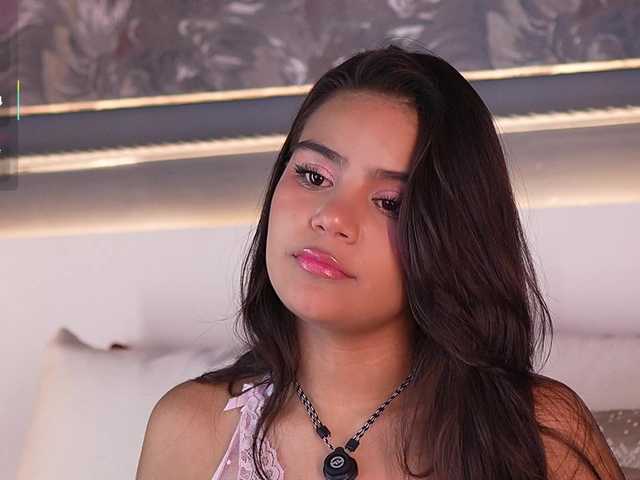 IvyEllis's BongaCams show and profile