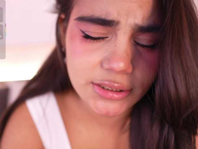 IvyEllis's BongaCams show and profile