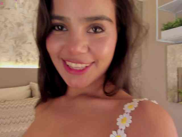 IvyEllis webcam