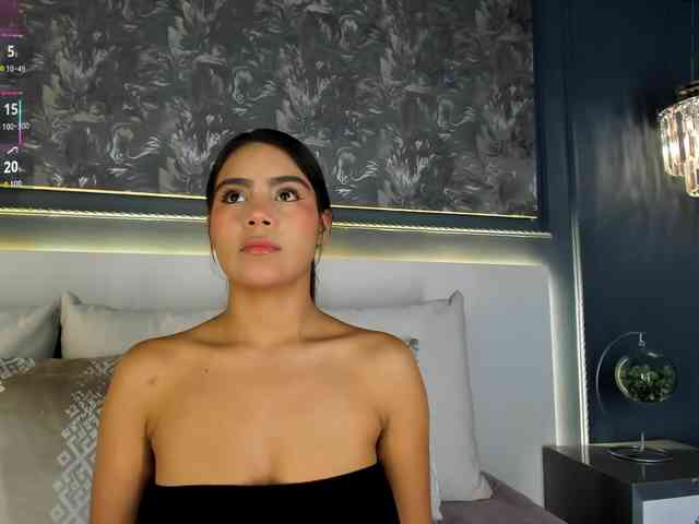 IvyEllis webcam