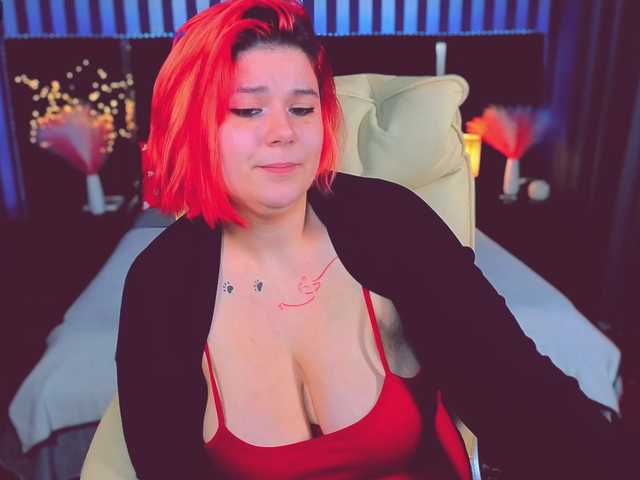 BettyDark's BongaCams show and profile