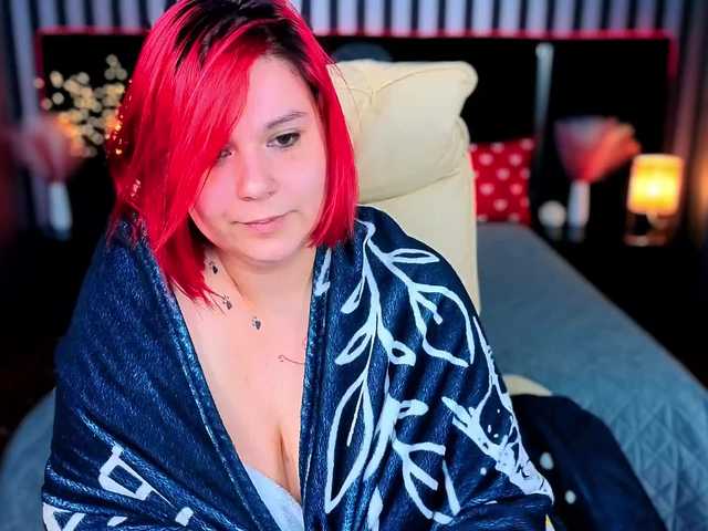 BettyDark's BongaCams show and profile