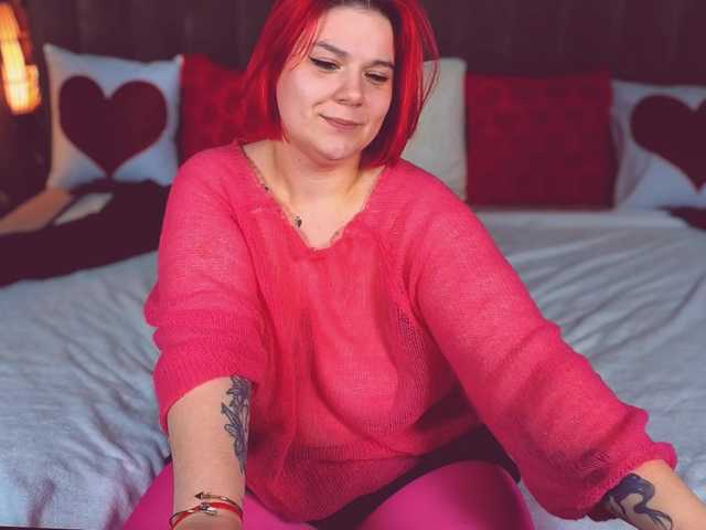 BettyDark's BongaCams show and profile