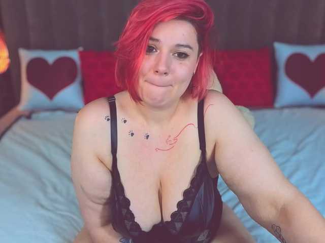 BettyDark from BongaCams